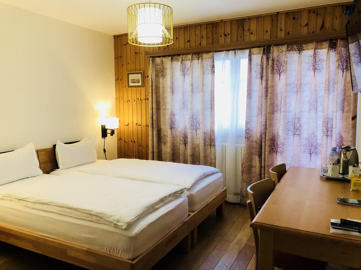 Qi-Lin Hotel Restaurant Ayer Zewnętrze zdjęcie