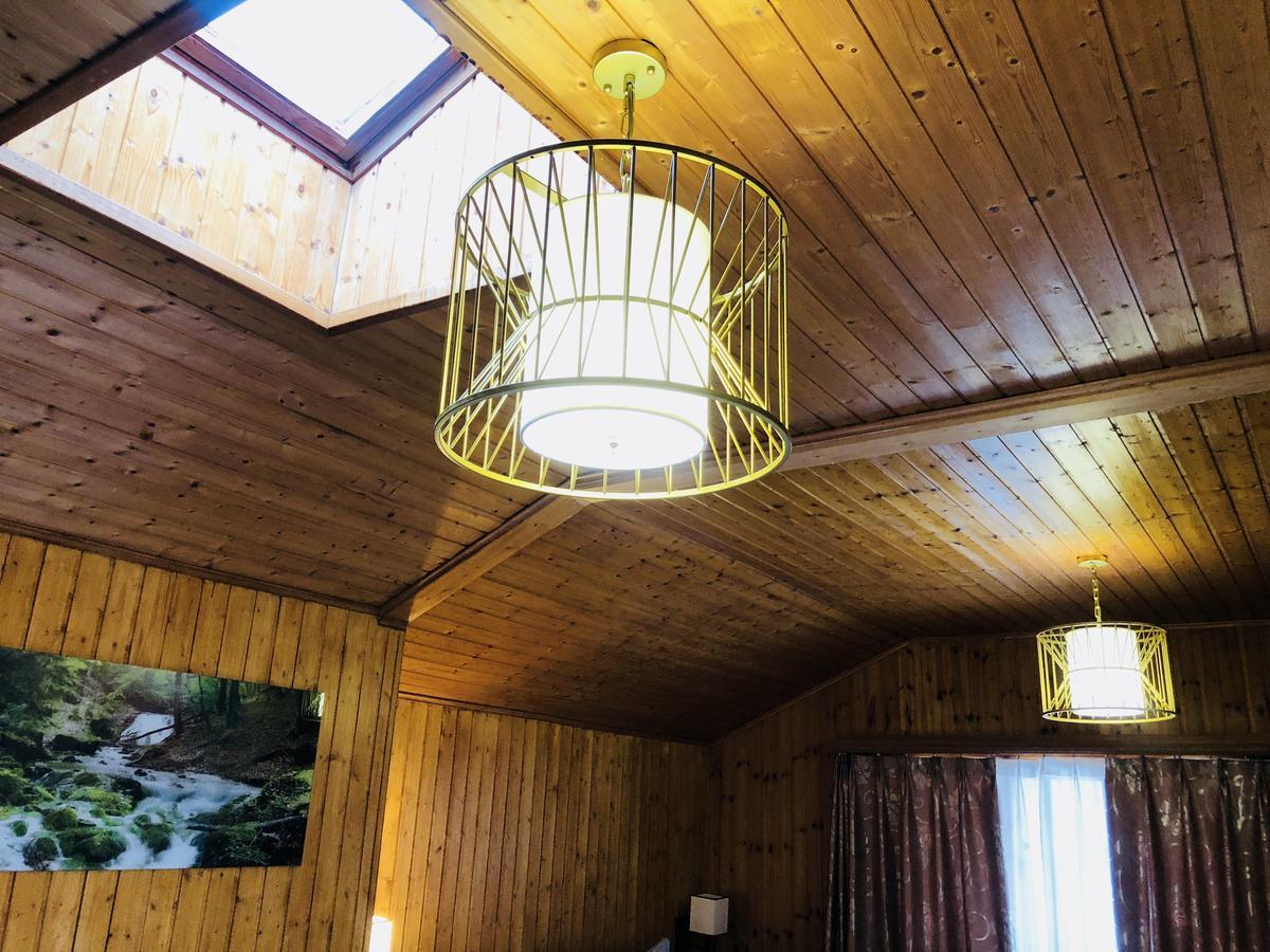 Qi-Lin Hotel Restaurant Ayer Zewnętrze zdjęcie